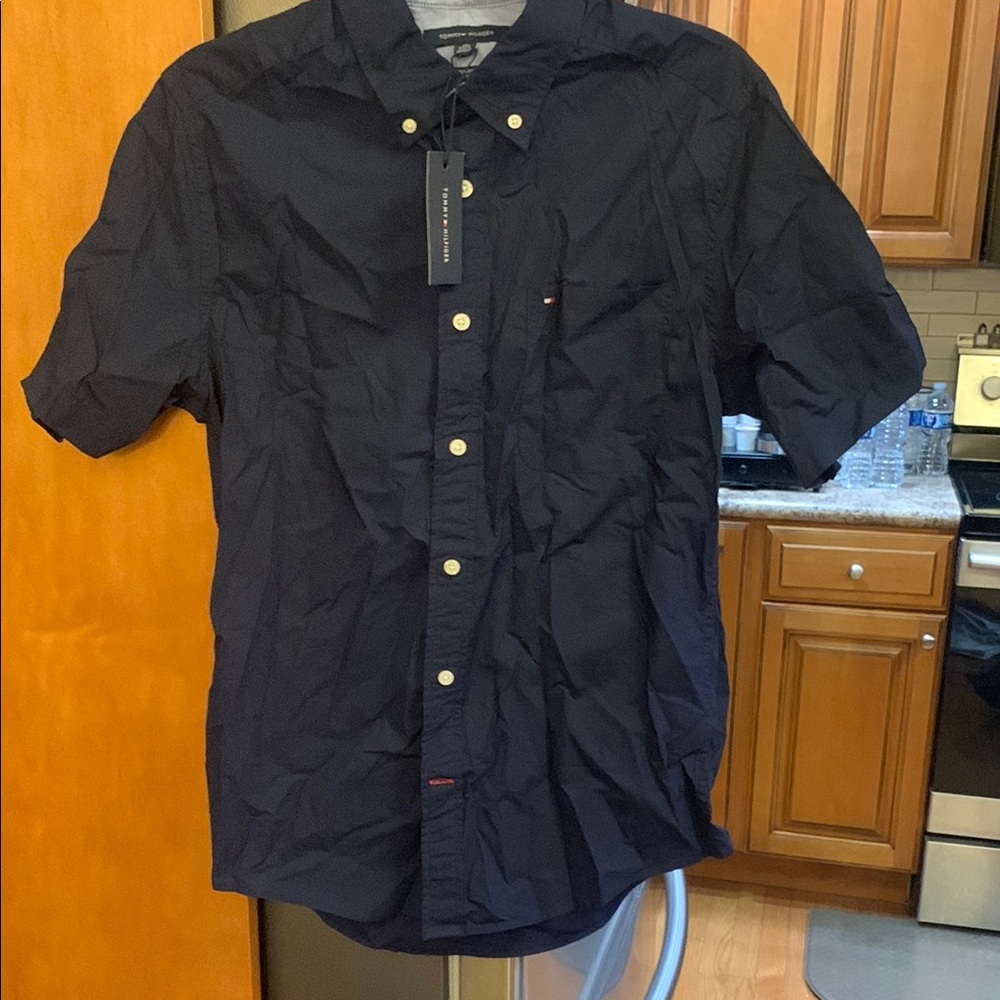 Men's Black Short Sleeve Shirt